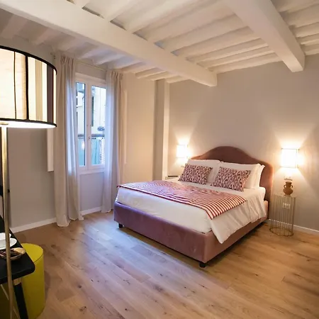 Lunaria - Fyodor Dostoyevsky's House Bed & Breakfast *
