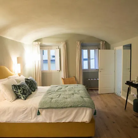 Bed & Breakfast Lunaria - Fyodor Dostoyevsky's House *
